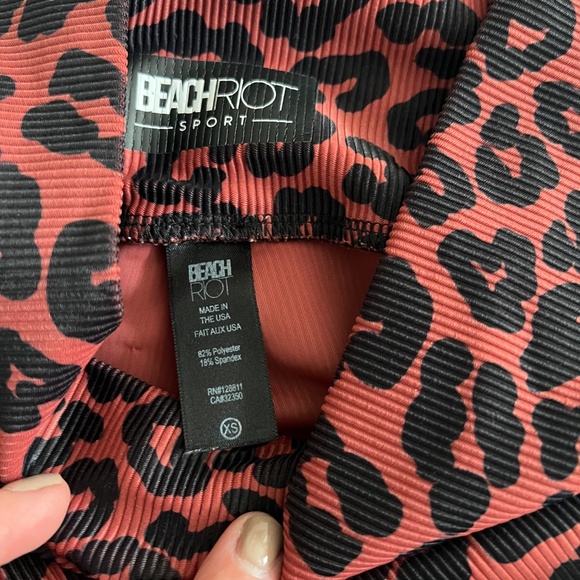 Beach Riot Workout Sets - Picture 4 of 10